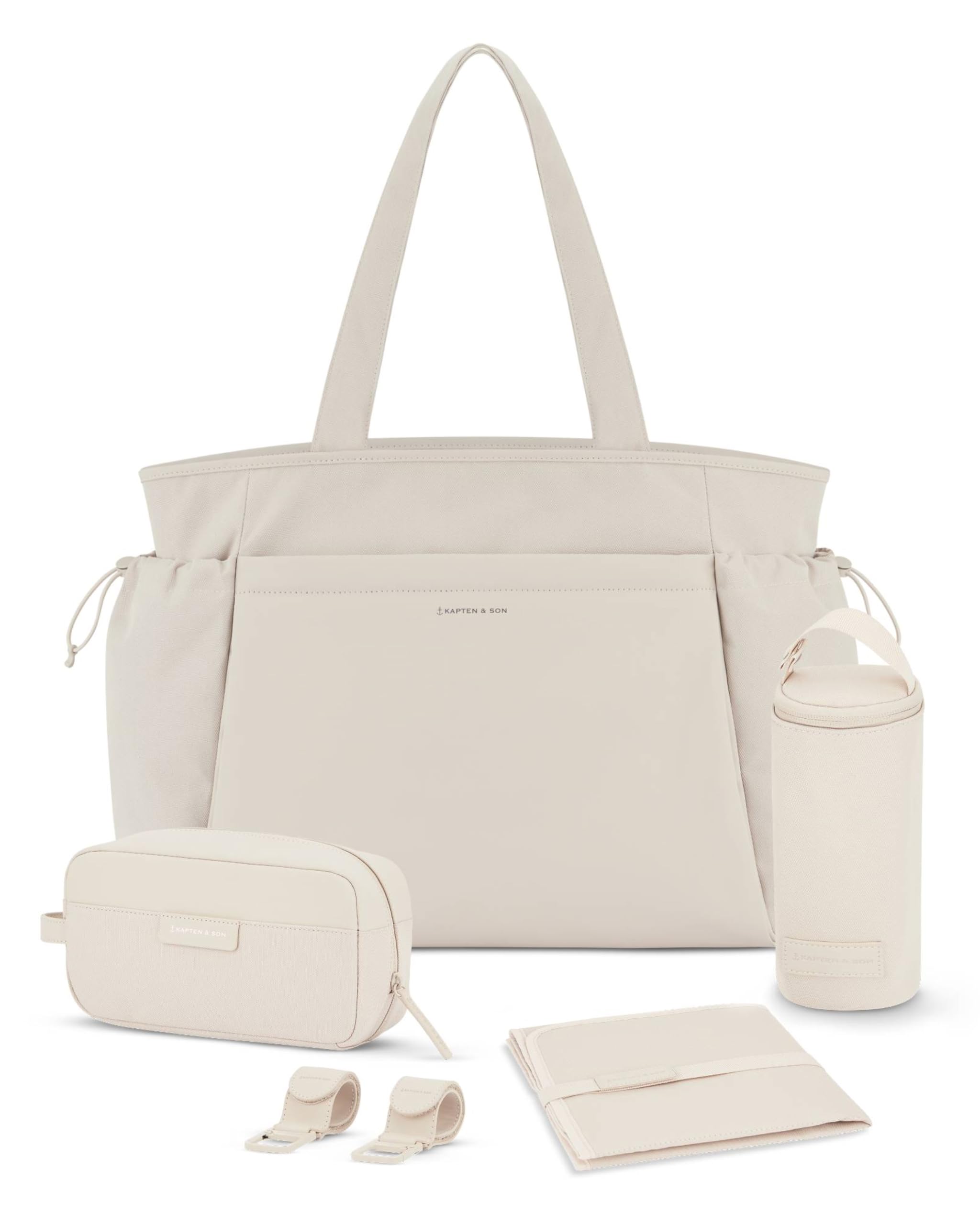 Kapten & Son Shopper Hellvi Diaper Set Sandstone 25 L | Wickeltasche mit Kinderwagen- und Kofferbefestigung | inklusive Kulturtasche, Wickelunterlage & isolierter Flaschenhalter