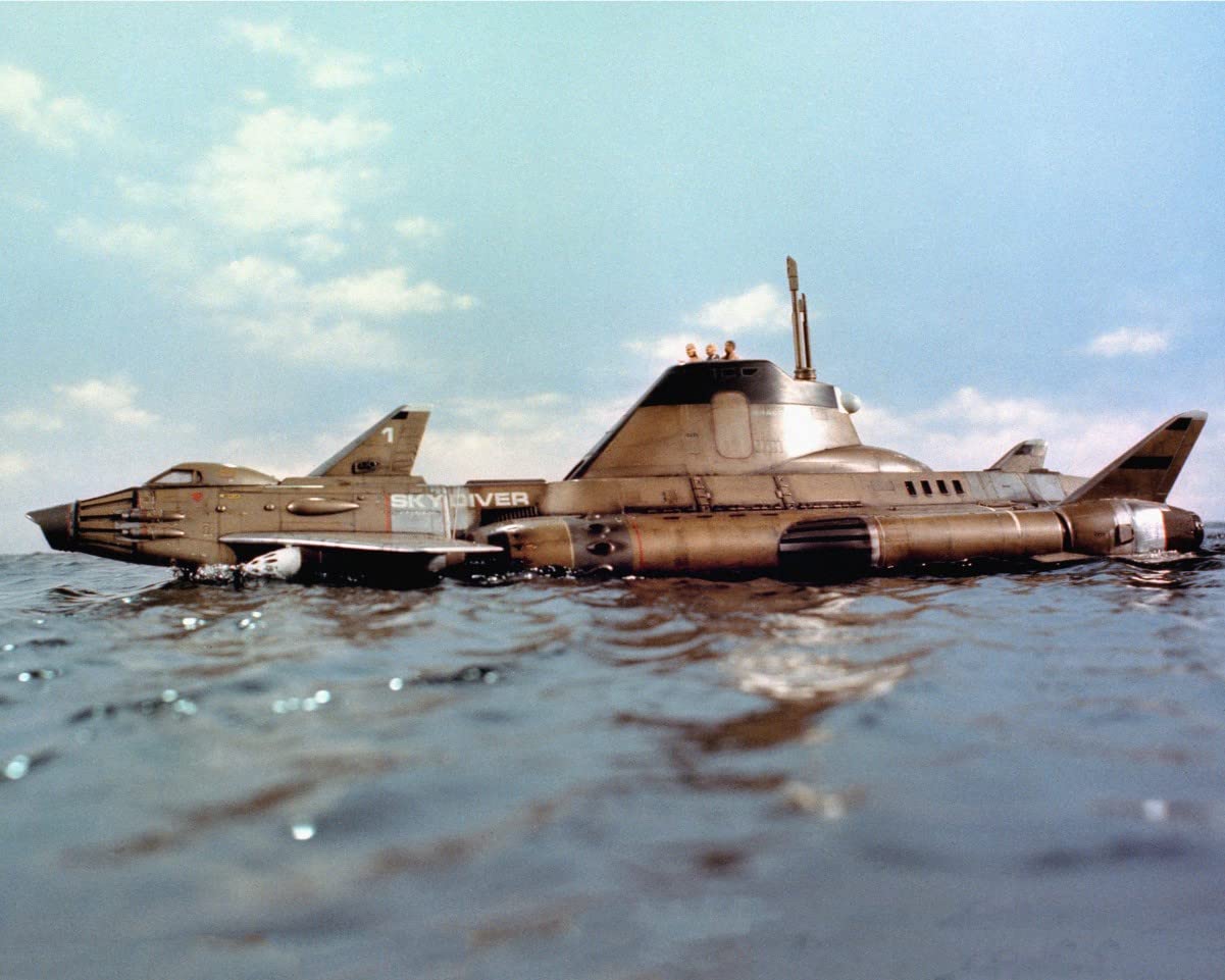 UFO (TV) Scene 10x8 Photo
