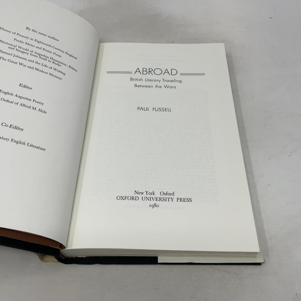 Abroad: British Literary Travelling Between the Wars [Idioma Inglés]