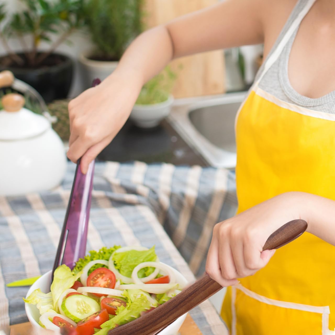 Hemoton Long Handle Spatula Non-Stick Wooden Kitchen Utensil for Cooking Mixing Frying and Baking 11.02 Inch Heat Resistant - Image 2