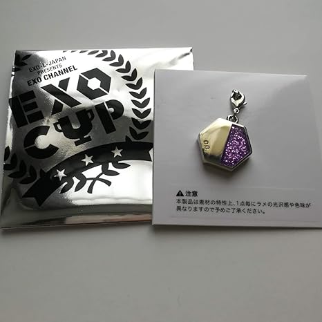 Amazon Exo Channel Exo Cup D O ギョンス キラキラチャーム アクセサリー 日本ファンミーティング 公式グッズ キーホルダー キーリング ペンミ アイドル 芸能人グッズ 通販