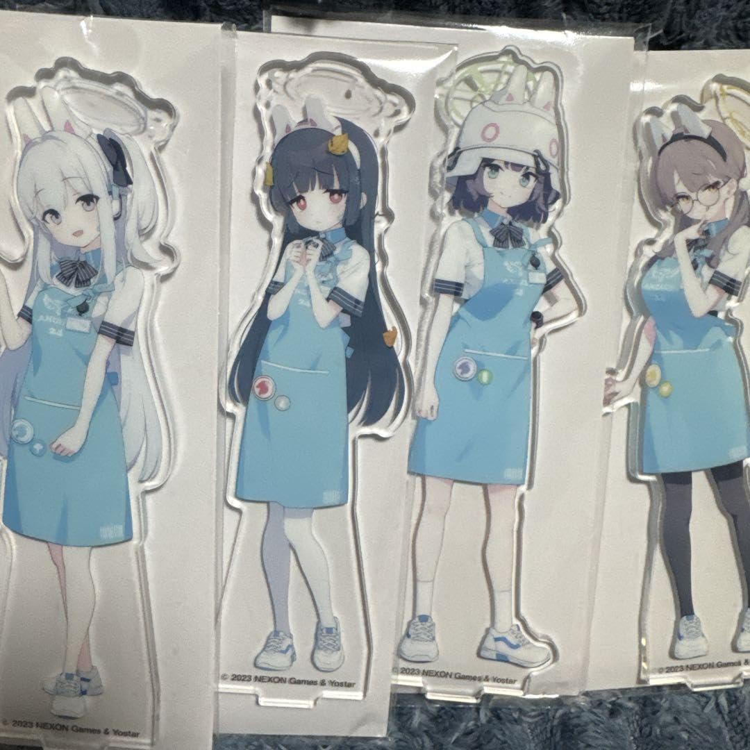 ローソンコラボ限定 バニー柄アクスタ Amazon.co.jp: ブルアカ ローソンコラボ Rabbit小隊 アクスタ