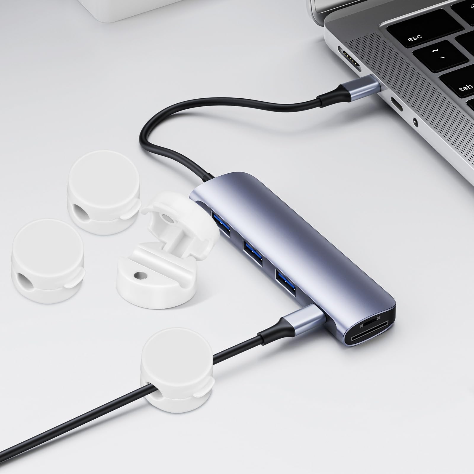 BESPORTBLE Clips Adhesivos para Cables Magnéticos 6 Piezas Organizador de Cables de Carga y Auriculares Respaldo Adhesivo para Hogares y Oficinas