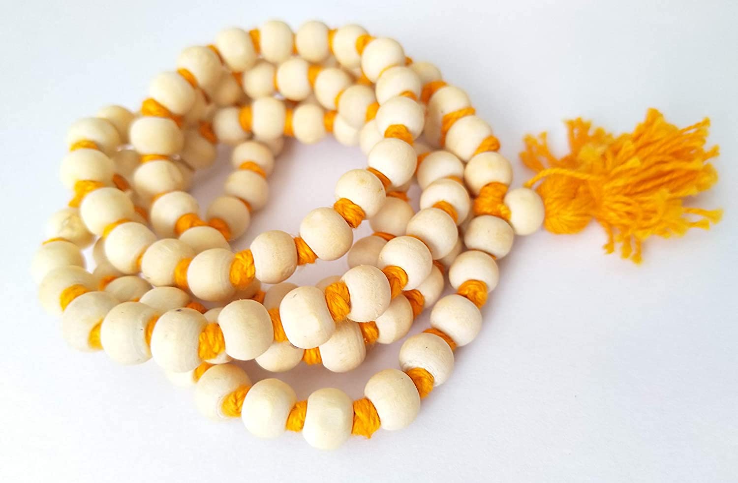 Samyuktha 108+1 cuentas pulidas de neem japa mala, medianas, multicolor