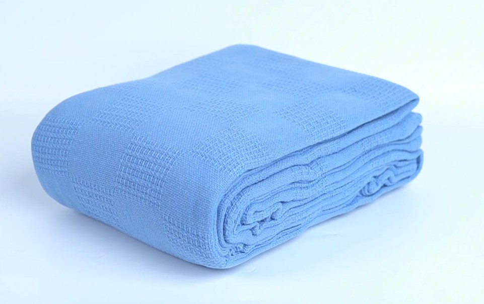 Amazon.com: Linteum Textile Hospital Thermal SNAGLESS Spread