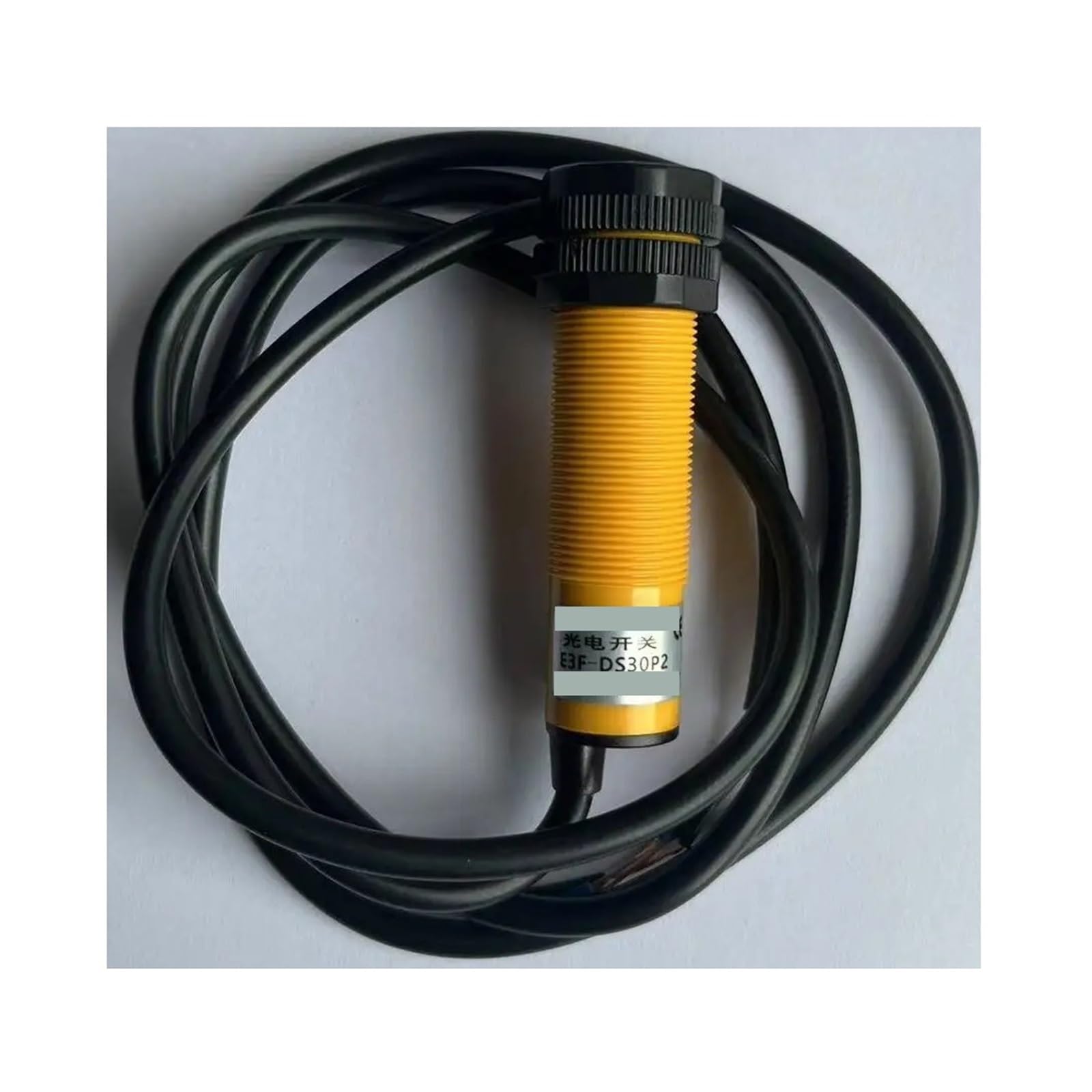 Détecteur de proximité E3F-DS10Y2 pour automatisme industriel 90-250VAC