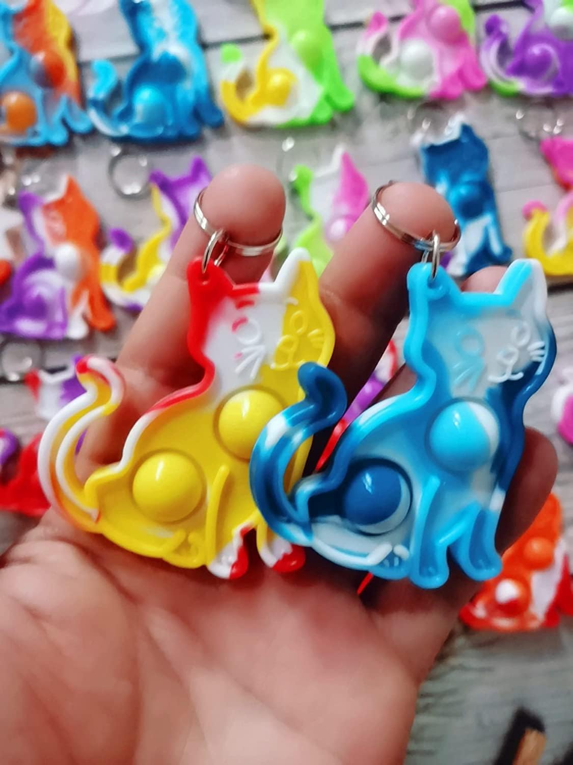 100 Packs Cat Mini Ocean Assorted fidgets for Kids Children Classroom Students Gifts from Teacher,Birthday Party Favors