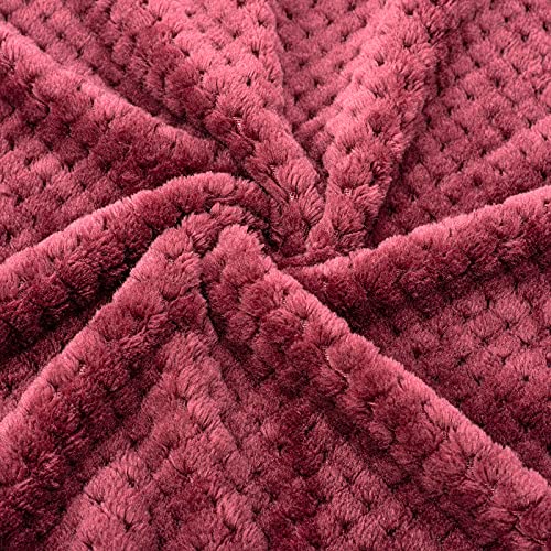 Image of Ruby Red Pet Blanket - Warm Soft Fuzzy Blankets for Puppy, Kitten, Small, Medium, Large Dogs & Cats - Plush Fleece Throws for Bed, Couch, Sofa, Travel (L /40 inch x 48 inch)