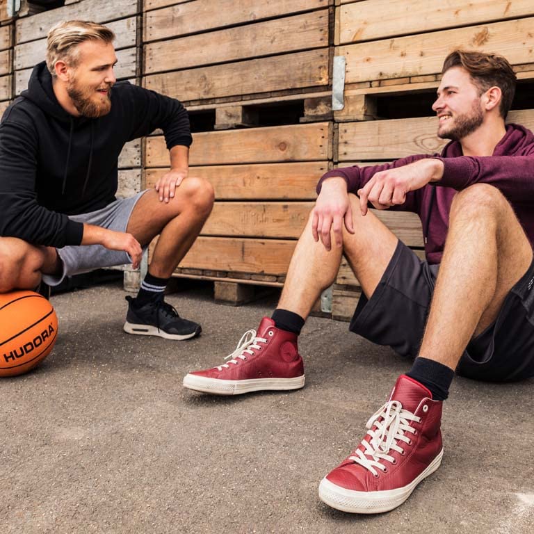 HUDORA Pied de basketball Chicago - Pied de basketball réglable en hauteur de 206-260cm - Panier de basketball mobile d'extérieur pour enfants & adultes - Panier de basketball avec roulettes