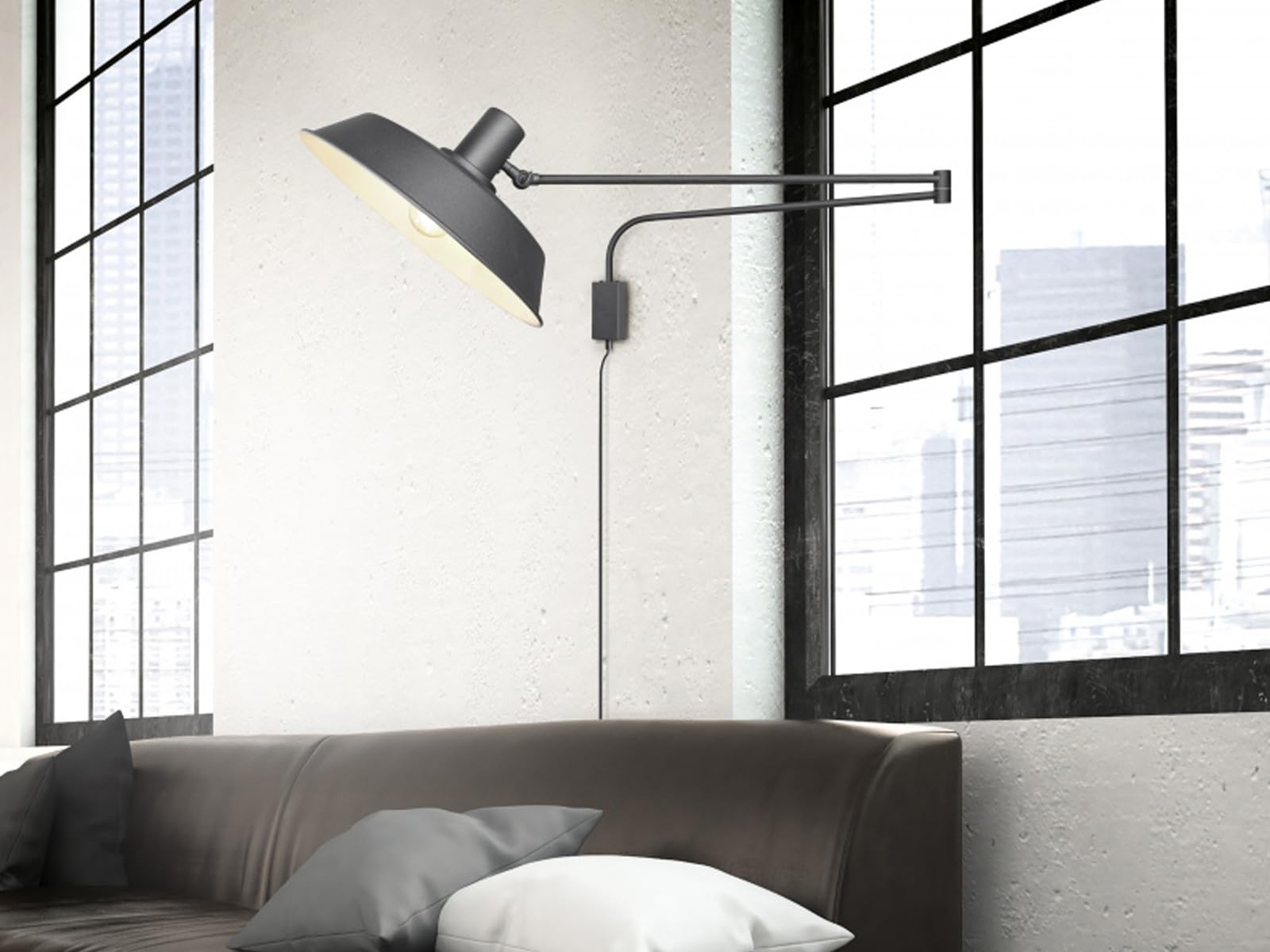 Wandleuchte schwenkbar mit Stecker und Schalter, max. Ausladung 150cm