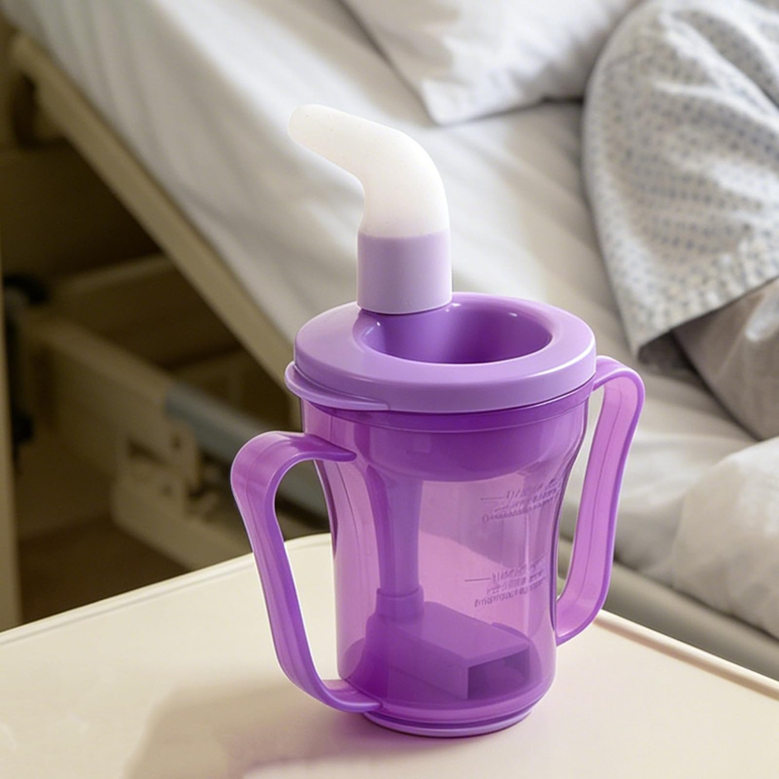 Bicchieri con beccuccio per adulti e anziani - Bicchiere a flusso lento e regolabile per bere in autonomia - 250 ml. Aiuta a prevenire il rischio di soffocamento per le persone anziane e