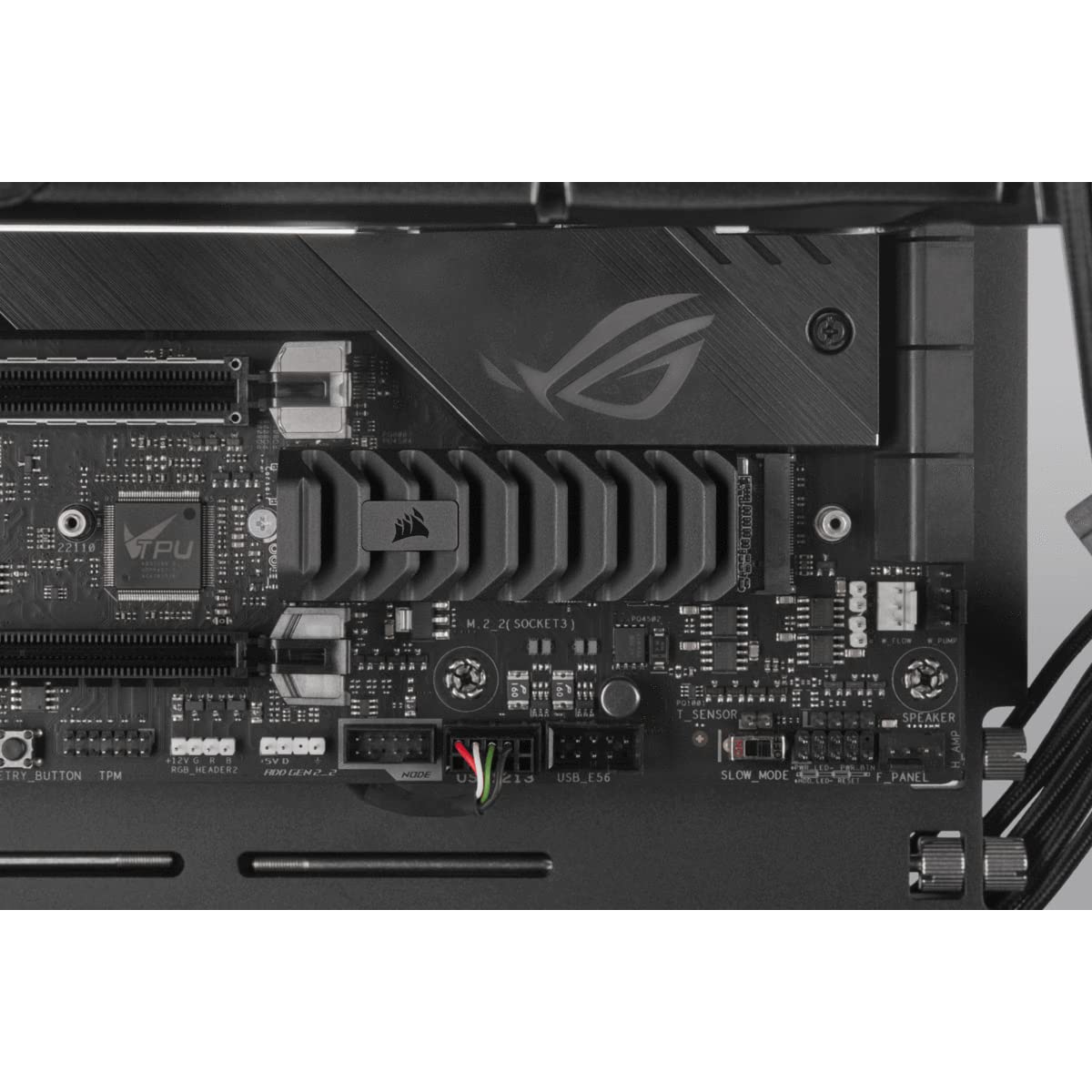 Corsair Mp600 Pro Xt - Ssd - Crittografato - 2 Tb - Interno - M.2 2280 - Pcie 4.0 X4 (nvme)
