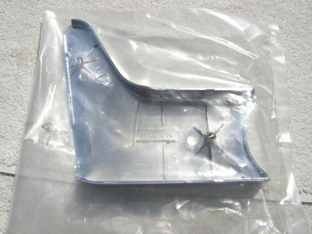 Amazon.com: Genuine 1079131428 Seat Hinge Cover, Each, D1  