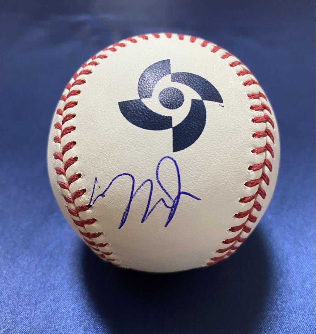 激レア エンゼルス マイク トラウト 直筆サインボール Beckett