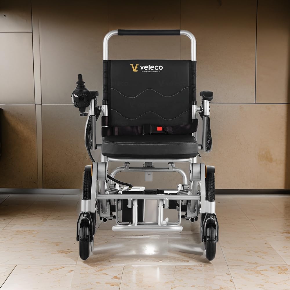 COSMO: silla de ruedas eléctrica ultraligera plegable con joystick de fácil manejo