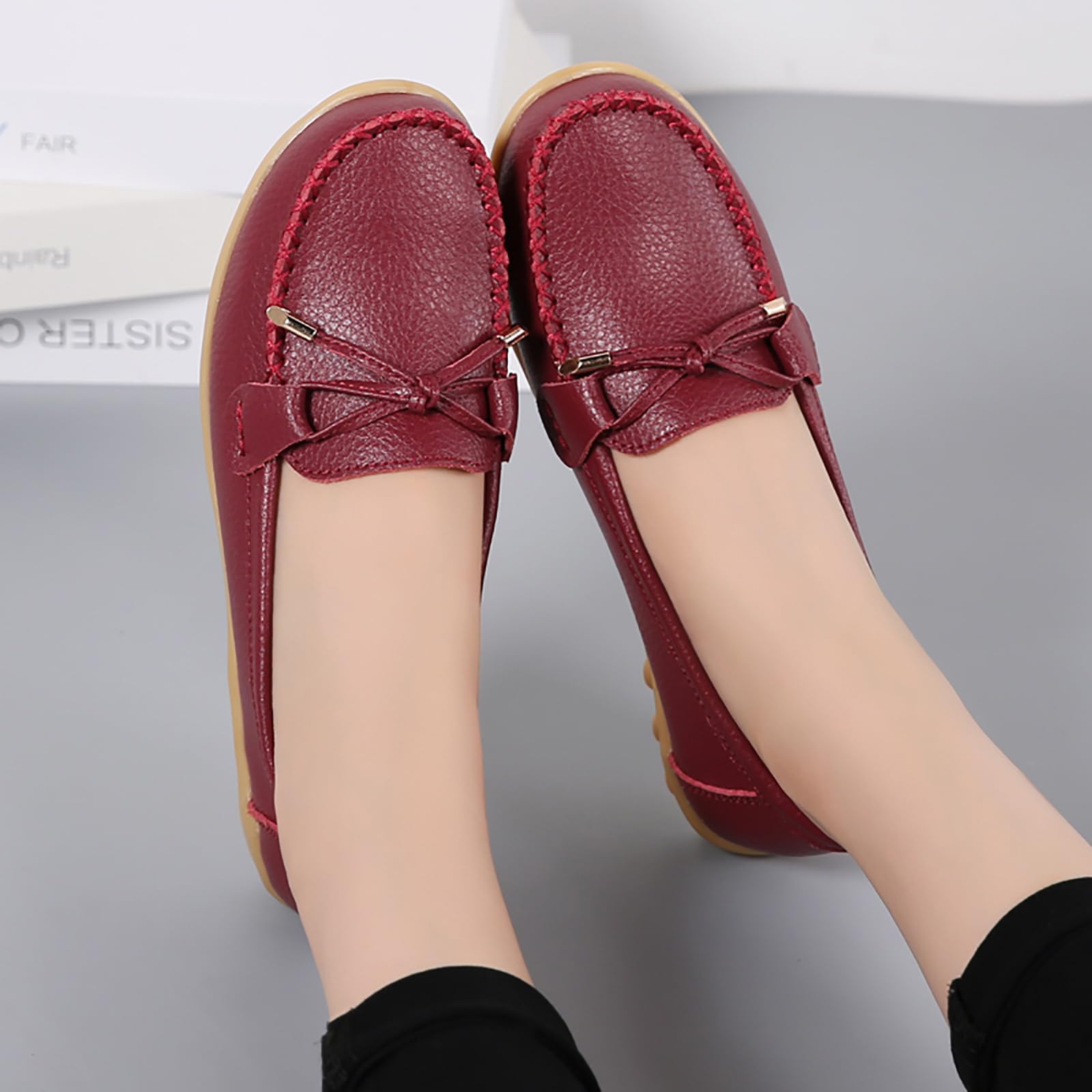 Sunporx Mujeres Cómodo Mocasines Cuero Punta Redonda Conducir Mocasines Casual Caminar Mujeres Slip on