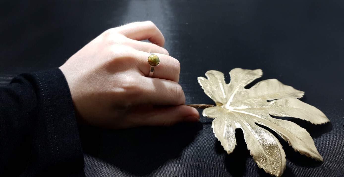 Anillo de Plata 925 con Unakita (Piedra Natural) 8mm - Disponible Anillo Ajustable y Fijo, Tamaño de XS a XXXL, para Hombre, para Mujer - Caja Regalo Gratis
