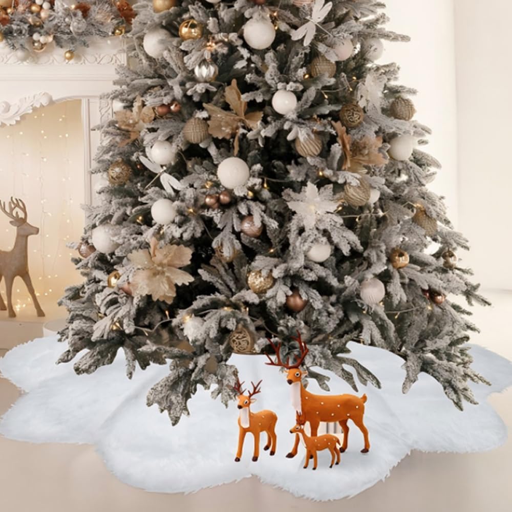 Christmas Tree Skirt 122cm, White Plum Blossom Shape Faux Fur Tree Skirt, Thick Plush Carpet for Christmas Decoration