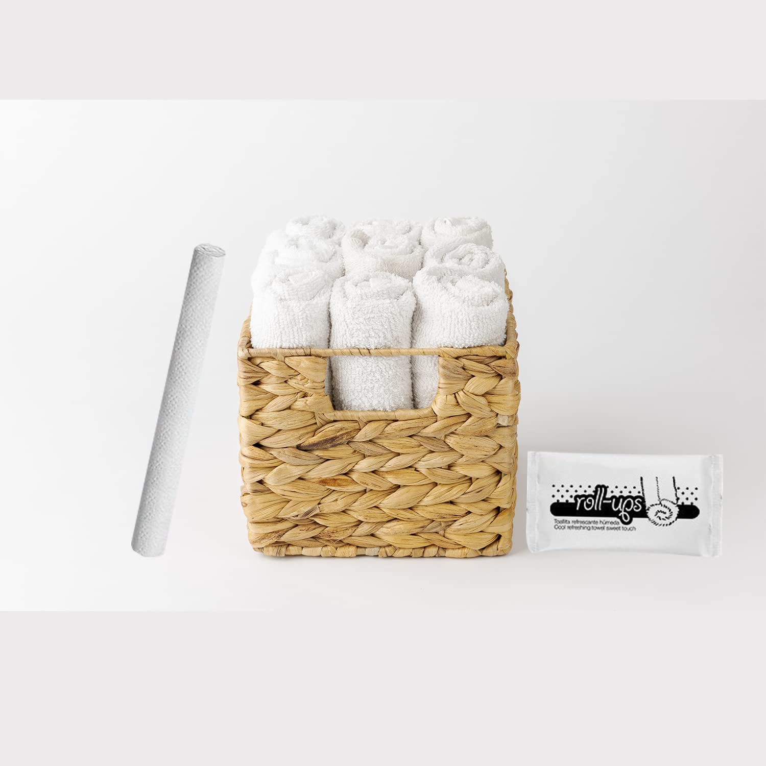 Toalla enrollada para limpieza manos | 400 unidades. Toallitas deluxe desinfectantes multiusos, aseguran limpieza y perfume agradable | Medidas sobre: 10x5 cm, medidas toalla: 25x16 cm.