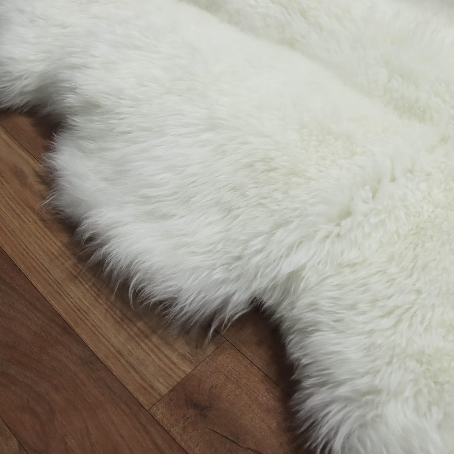 Champlus Genuine Australian Merino Sheepskin Rug, 4x6.6 ft Sheep Skin Rug, Lambskin Area Rug, 4-Pelt, White