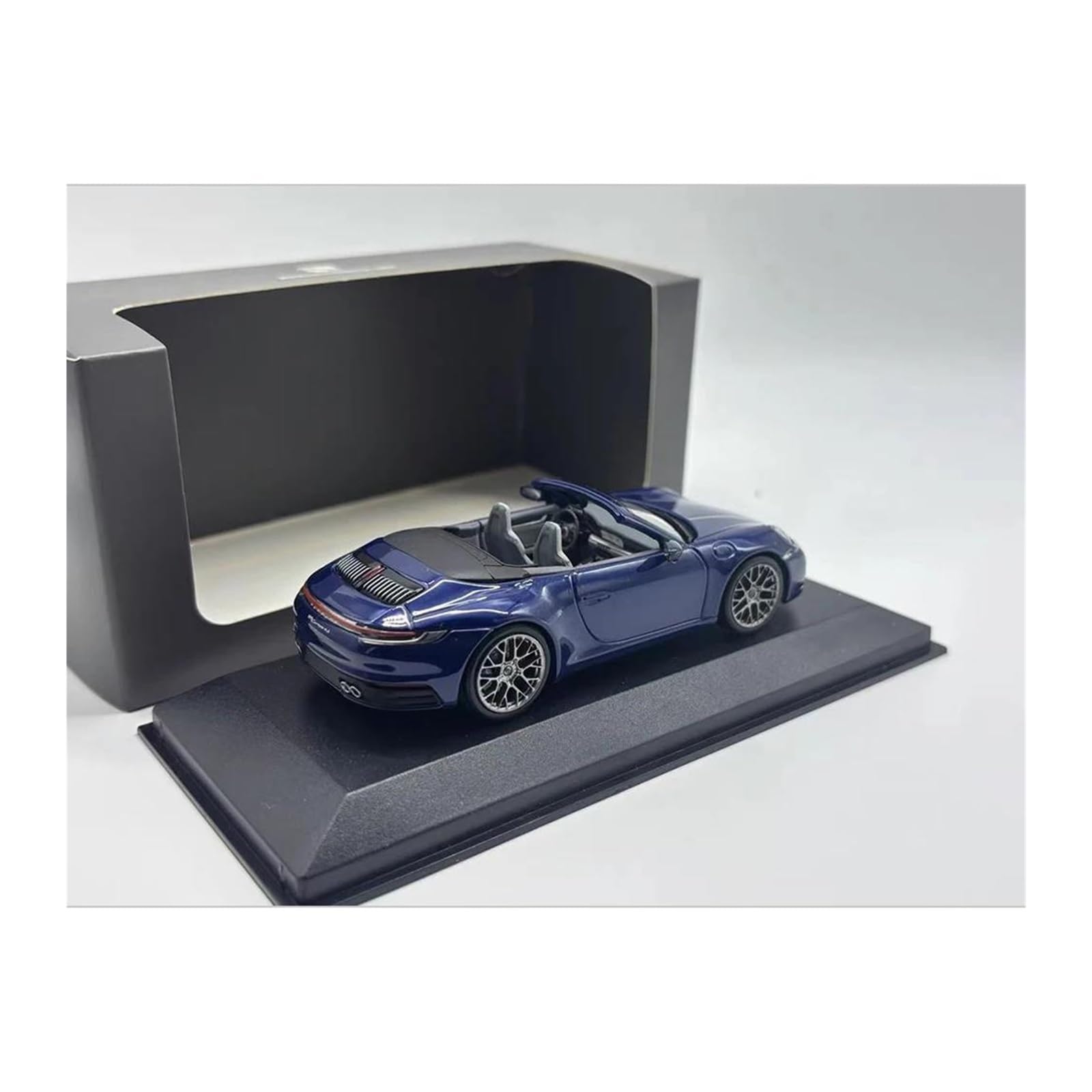 Metallo Scala Replica 1 43 per 911 992 Carrera 4s Raro modello di auto in lega pressofusa collezione decorazioni per la casa Hobby Veicoli Giochi Set