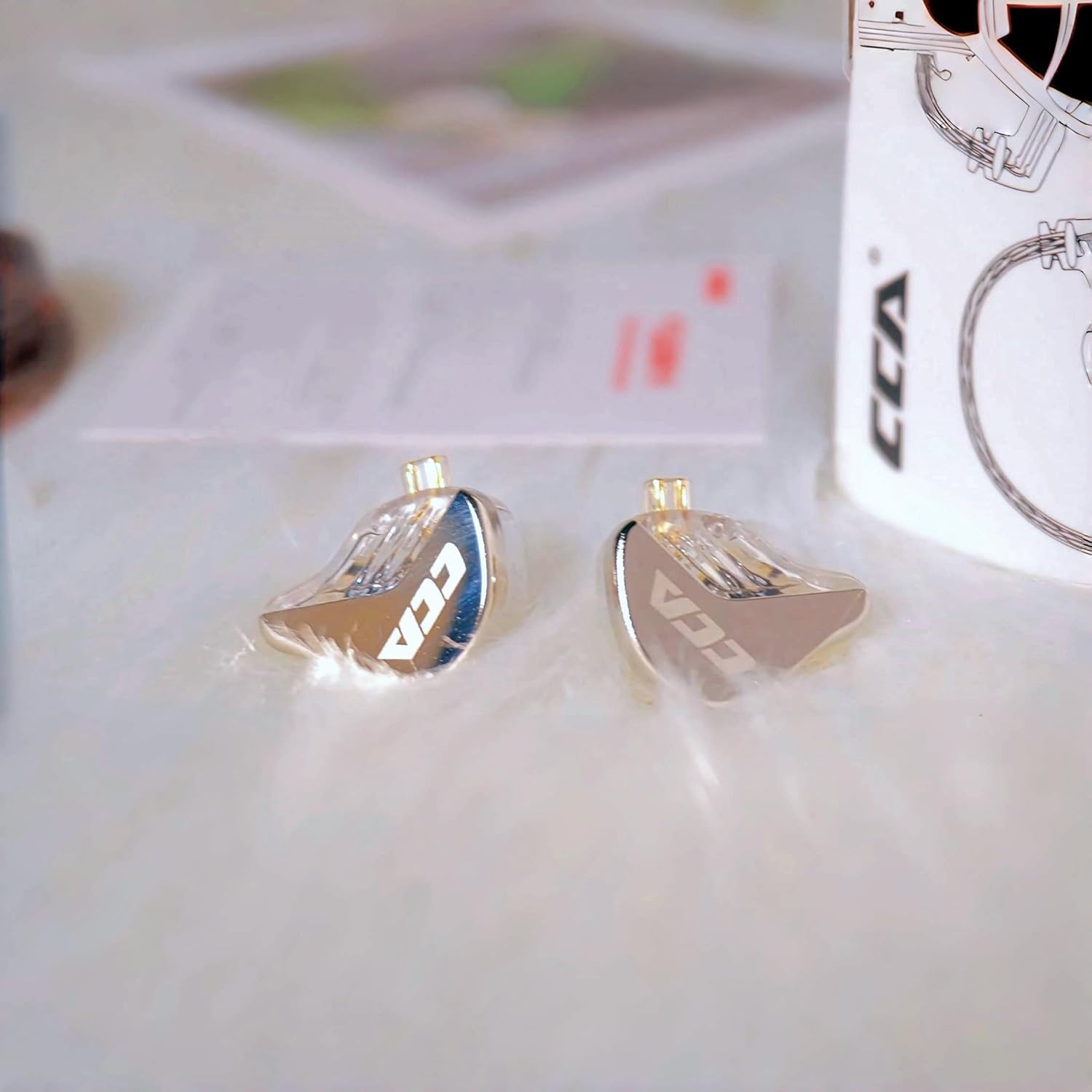 H HIFIHEAR CCA CRA In-Ear-Monitor-Kopfhörer, ultradünne Membran, dynamischer Treiber, IEM-Kopfhörer, klarer Klang und tiefer Bass, Audiophile (weiß, ohne Mikrofon)