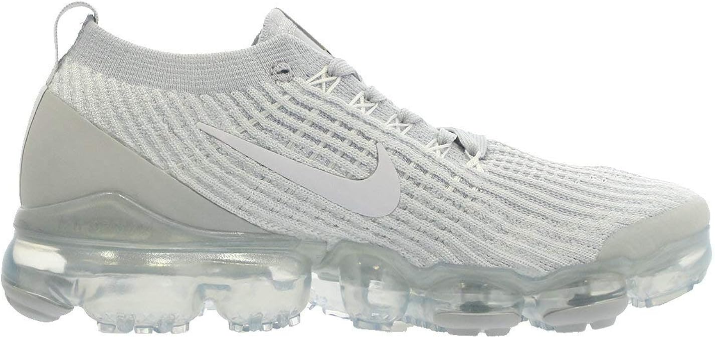 white vapormax 3