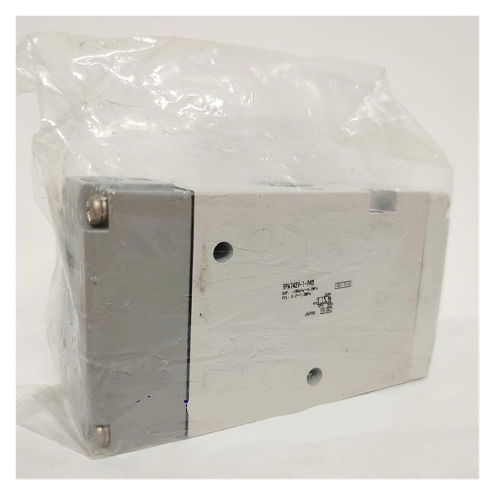 TSCFHGQI 1pcs VPA742-1-04A VPA742-1-03A VPA742-1-04B VPA742-1-03B VPA742V-1-04A VPA742V-1-03A VPA742V-1-04B-03B Pneumatic Control Valve(VPA742V-1-04B)