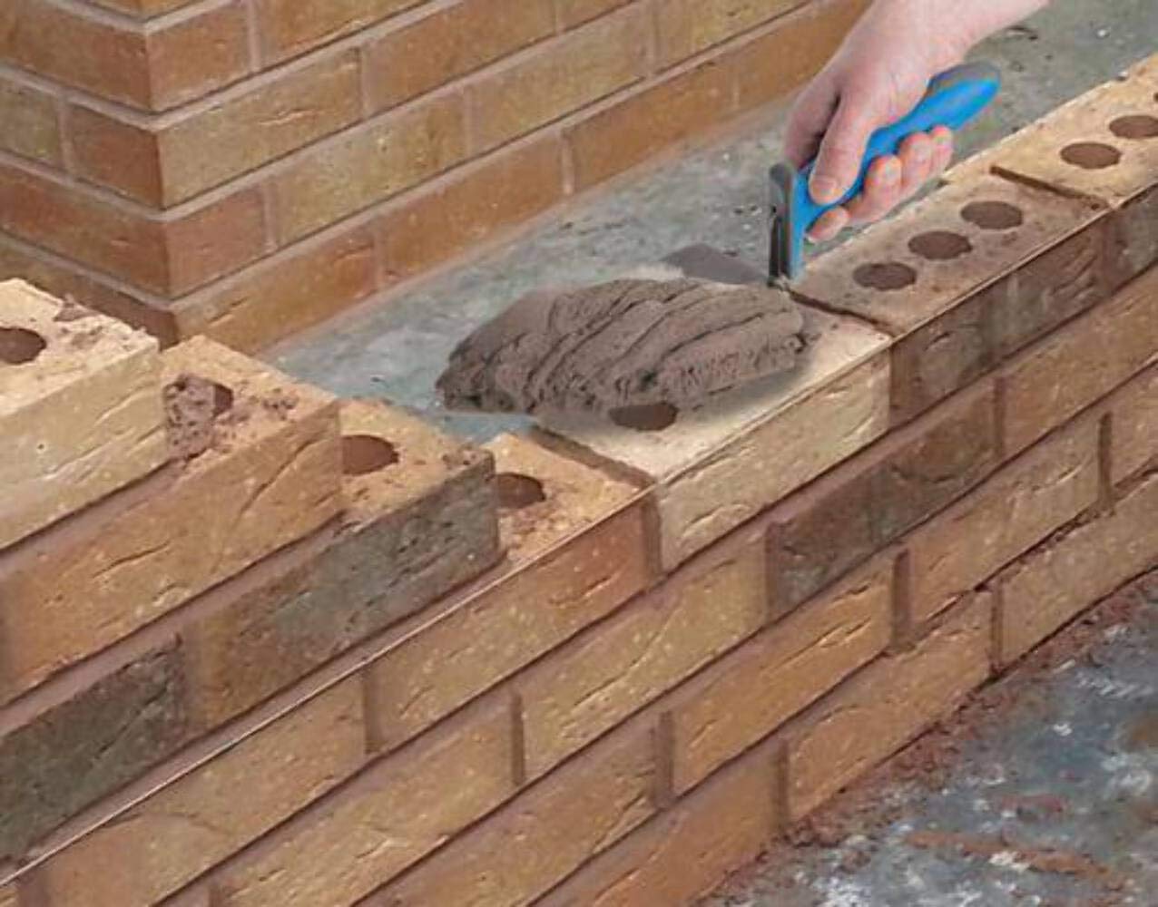 Silverline Brick Trowel Soft-Grip 200 x 105mm (857683), Blue, 200 mm - Image 2