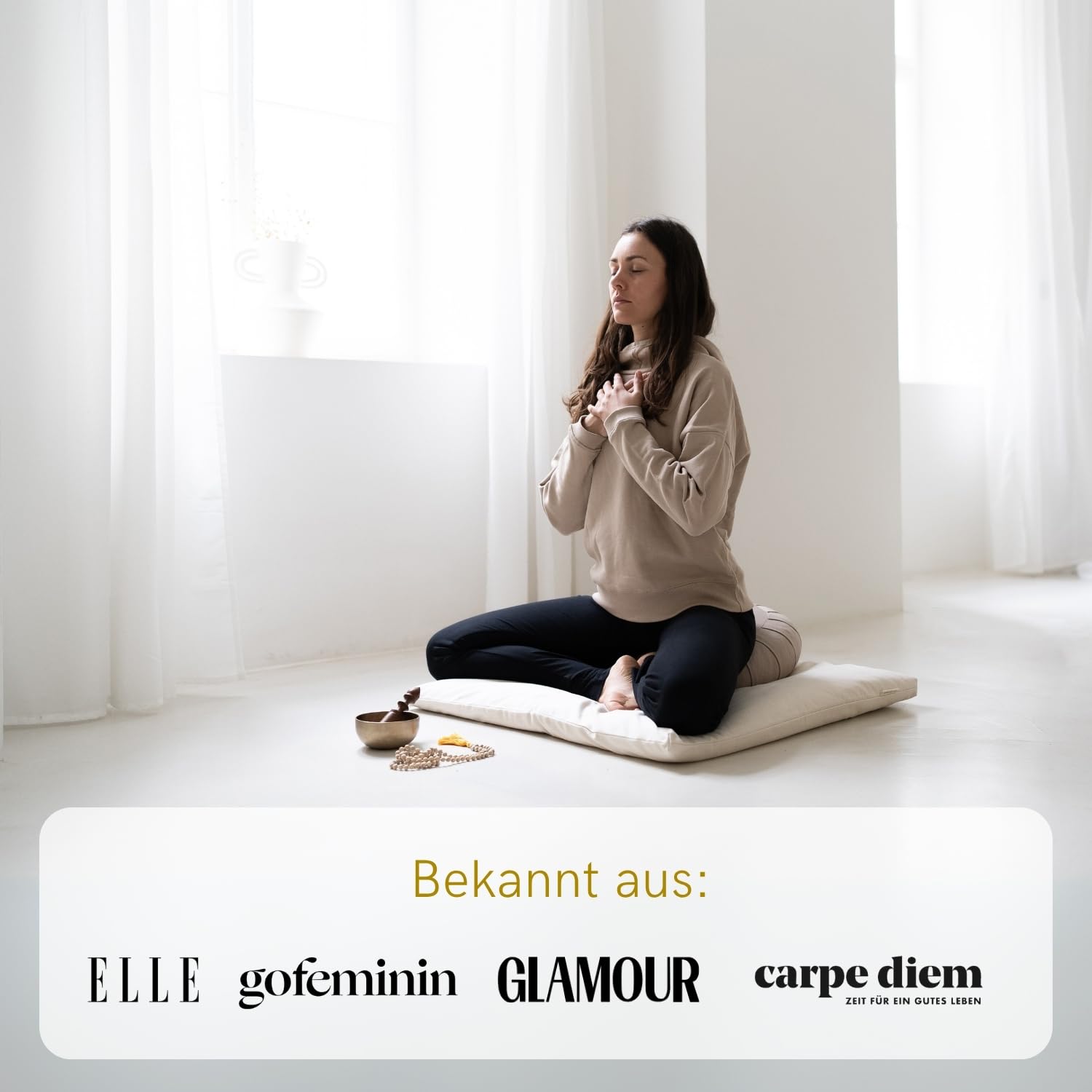 Lotuscrafts Meditationsmatte Zabuton Deluxe - Extra Dick - Meditationskissen Unterlage für entspannte Meditation - Waschbarer Bezug aus 100% Baumwolle - GOTS Zertifiziert