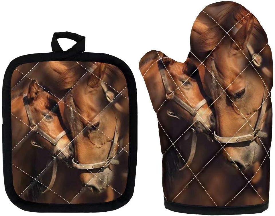 Dellukee Oven Mitt and Pot Holder Set Horse Print Heat Resistant Kitchen Microwave Gloves for Baking Cooking Grilling BBQ