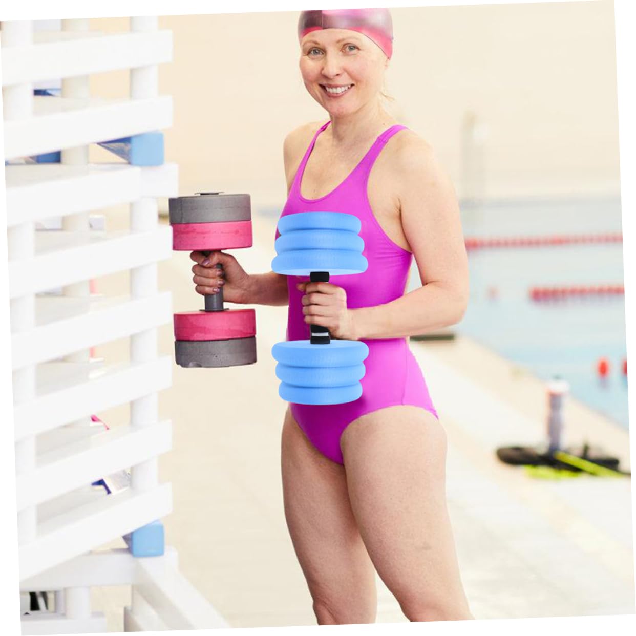 Toddmomy 2pezzi Manubri Galleggianti per Piscina Attrezzatura per Esercizi Acquatici Leggera Bilancieri in Schiuma Eva per Fitness in Acqua Multiuso per Acquagym e Nuoto