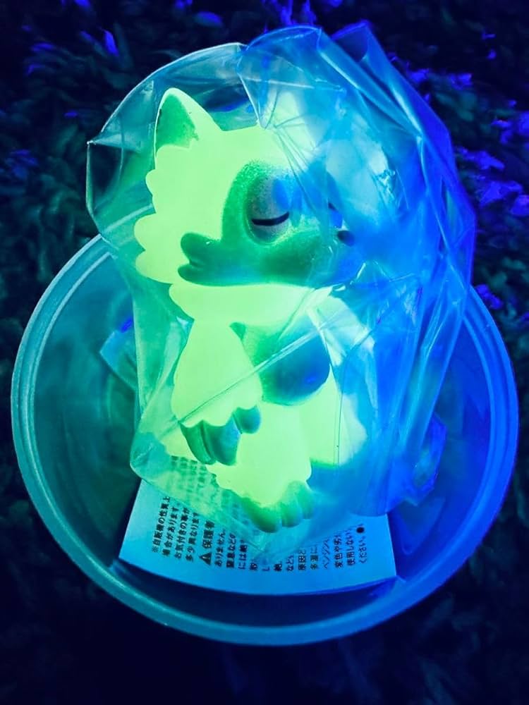 Amazon.co.jp: VAG 31.5 おおかみくん あらいきりこ 蓄光 : おもちゃ