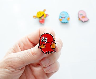 Amazon.com: PAC-MAN 3D Characters 4-Piece Enamel Pin Set Exclusive