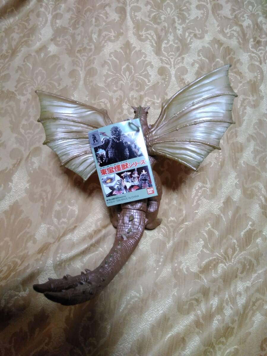 ☆バンダイソフビ東宝怪獣シリーズ☆白亜紀型キングギドラ1998タグ付き☆ゴジラ☆ Amazon.co.jp: 東宝怪獣シリーズ 白亜紀型キングギドラ 1998 年当時物