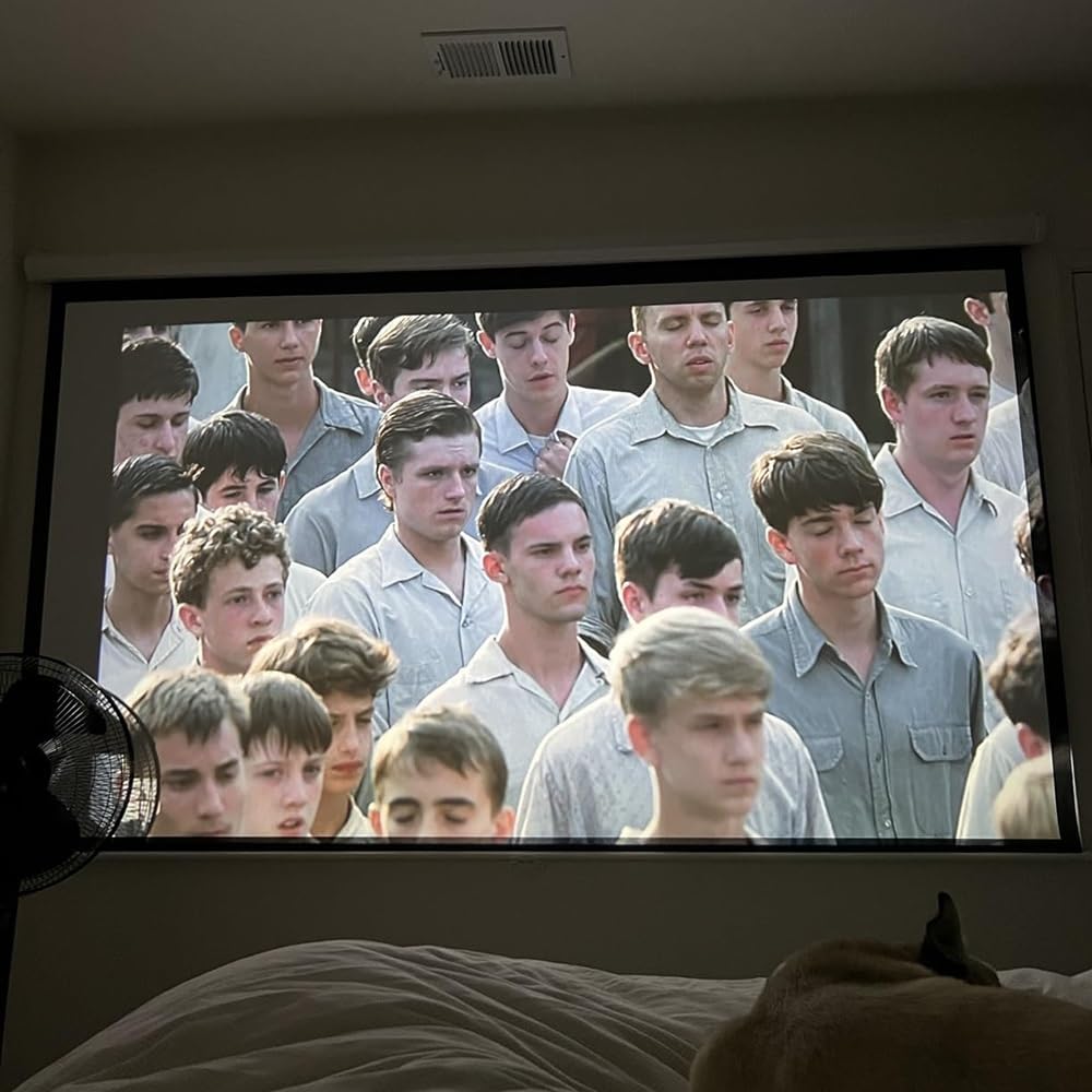60 Inch Manual Pull Down Projector Screen, 16:9 4:3 Projection Screen with Slow Retract Mechanism, 4K HD Retractable Portable Projector Screen for Home Theater Movie Office Game(16:9)