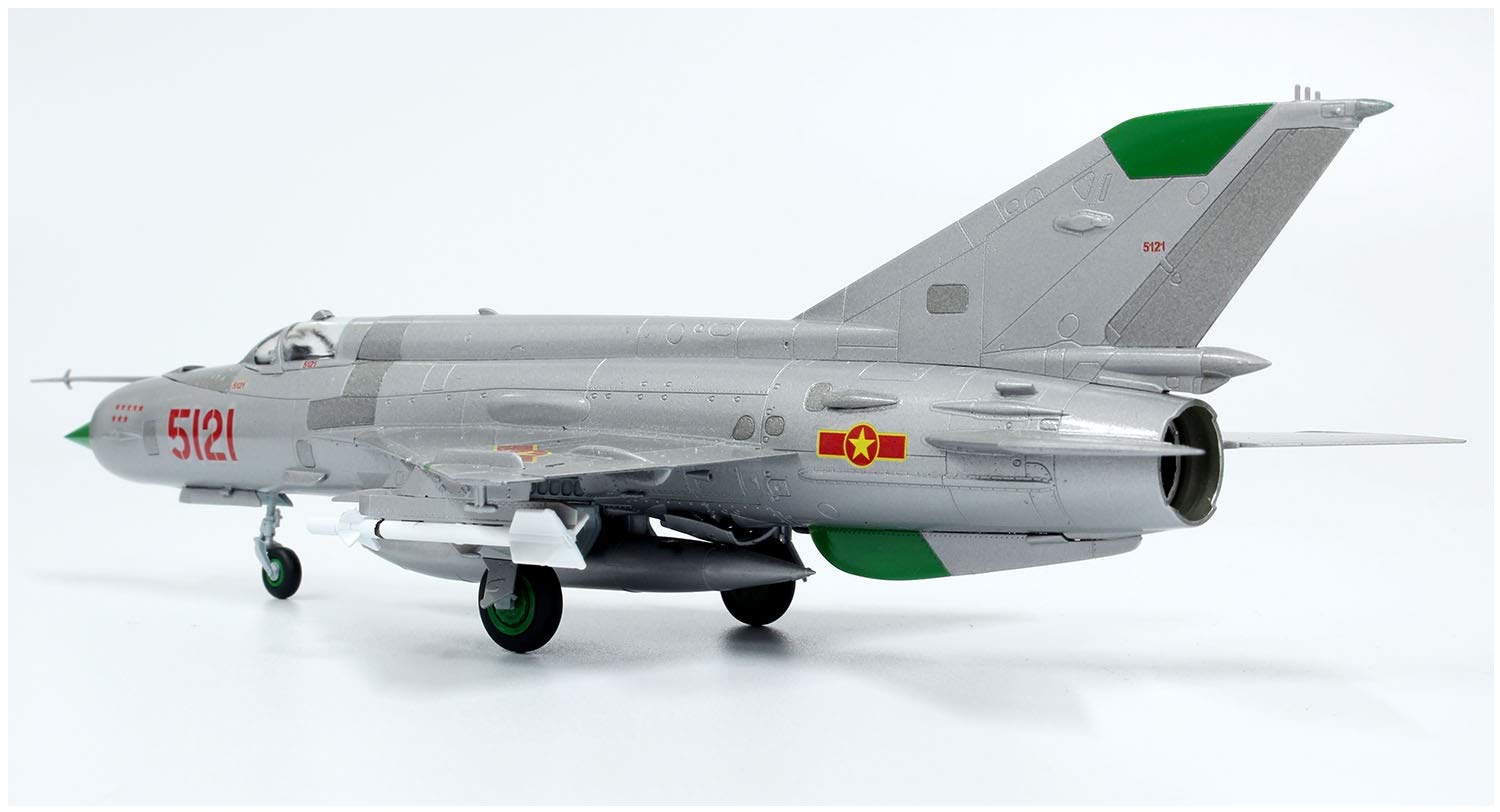 Amazon | プラッツ 1/72 ロシア軍 MiG-21MF フィッシュベッドJ