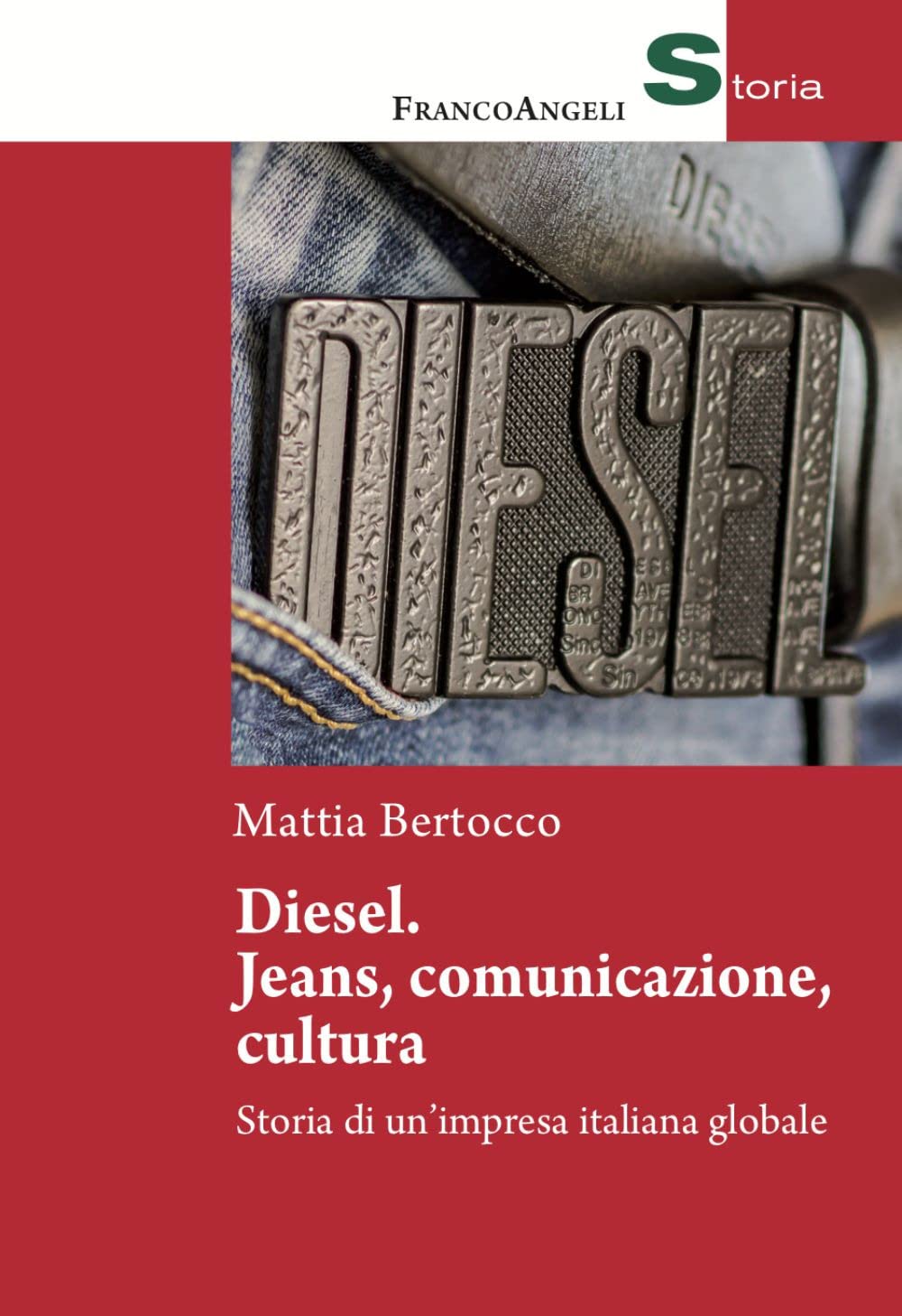 Livre Diesel jeans et culture italienne pour passionnés de mode et de pub