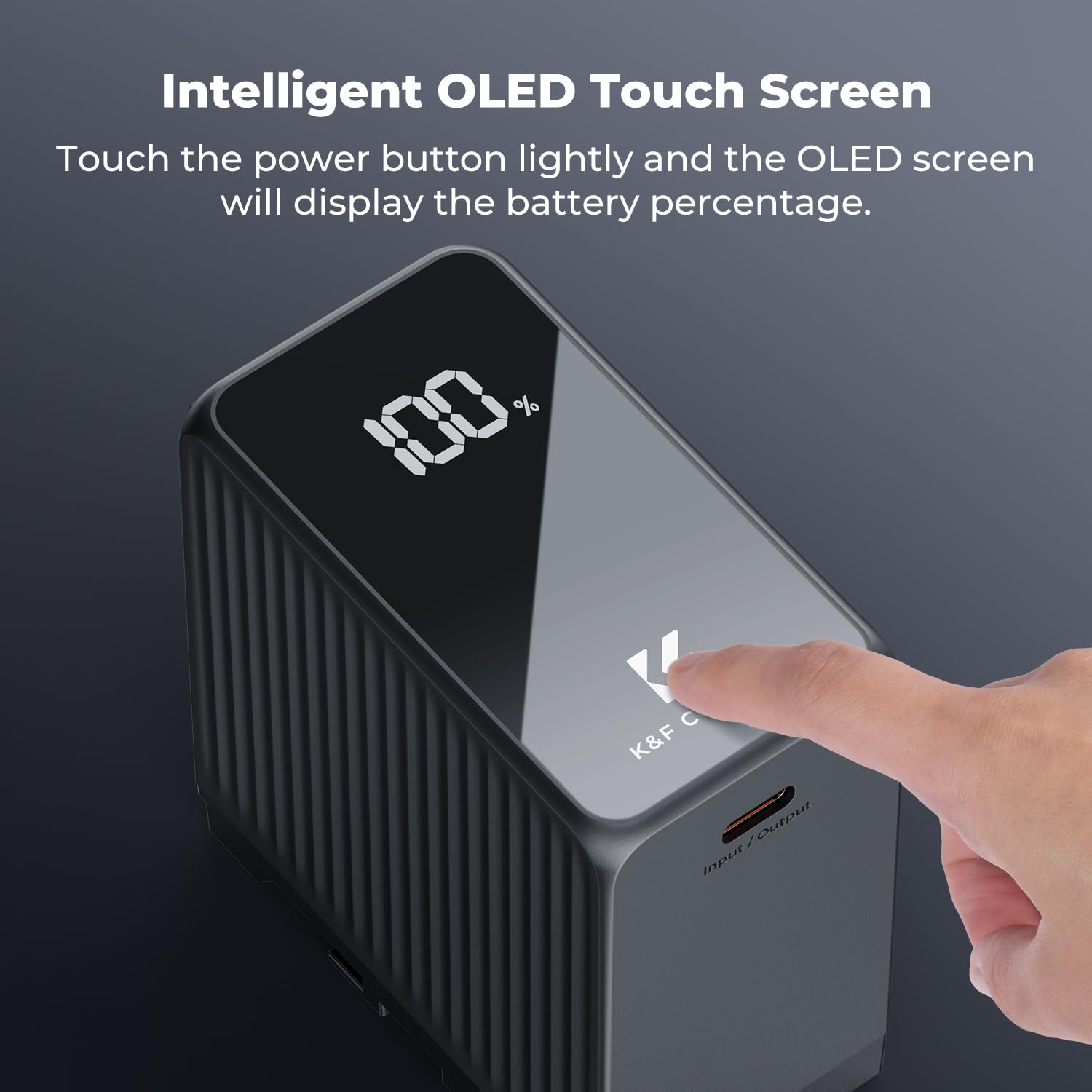 K&F CONCEPT NP-F970 Tragbares Ladegerät mit Touchscreen-Display 10500 mAh hohe Kapazität Zwei USB-C-/EIN USB-A-Ausgangsanschlüsse mit PD 45 W Schnellladefunktion