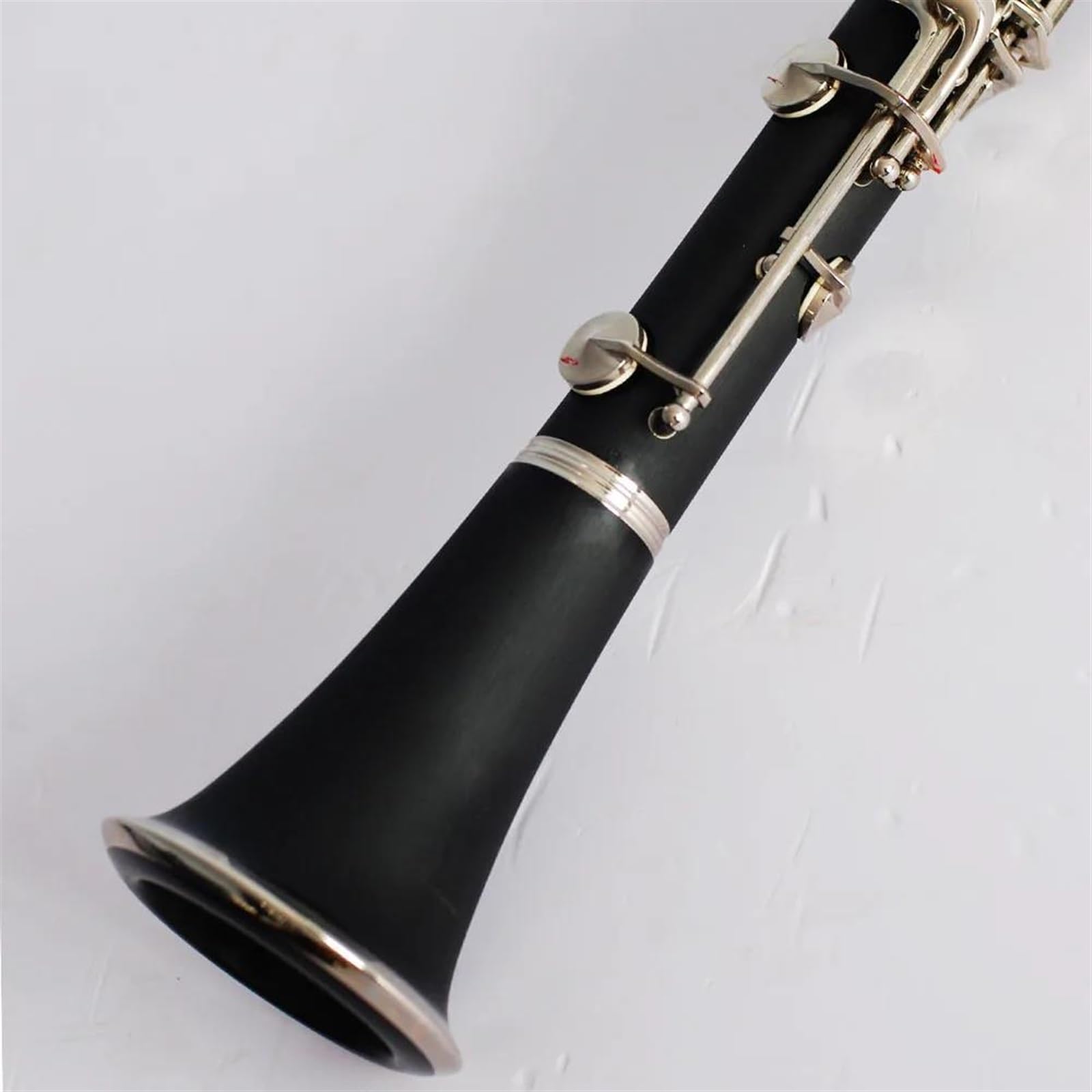Clarinetto In Legno Nichelato E Gomma Dura
