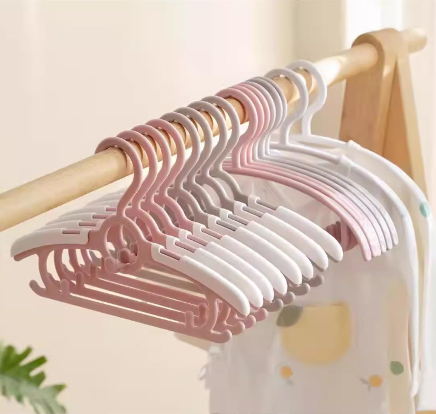 30 Uds Perchas para Ropa Organizador De Ropa Ultradelgado Antideslizante Que Ahorra Espacio Percha para Abrigos Que Ahorra Espacio para Sudadera(G)