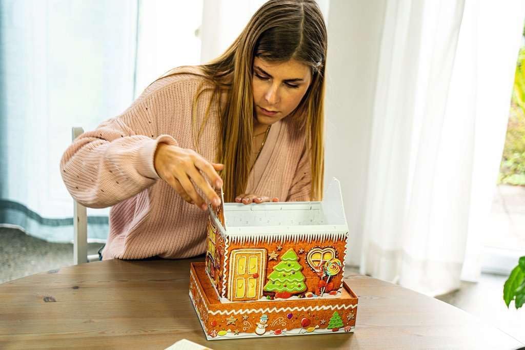 Ravensburger Gingerbread House 216 Piece 3D Jigsaw Puzzle for Kids and Adults - 11237 - Great for Any Birthday, Holiday, or Special Occasion