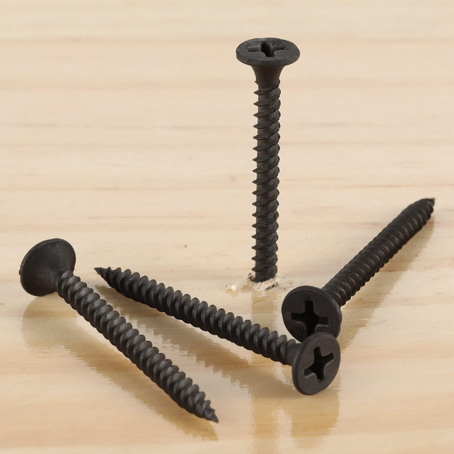 600 Drywall Screws - #6 x 1-1/2" Black -6