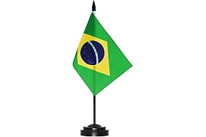 Premium Brazilian Desk Flag Set: Compact and Patriotic