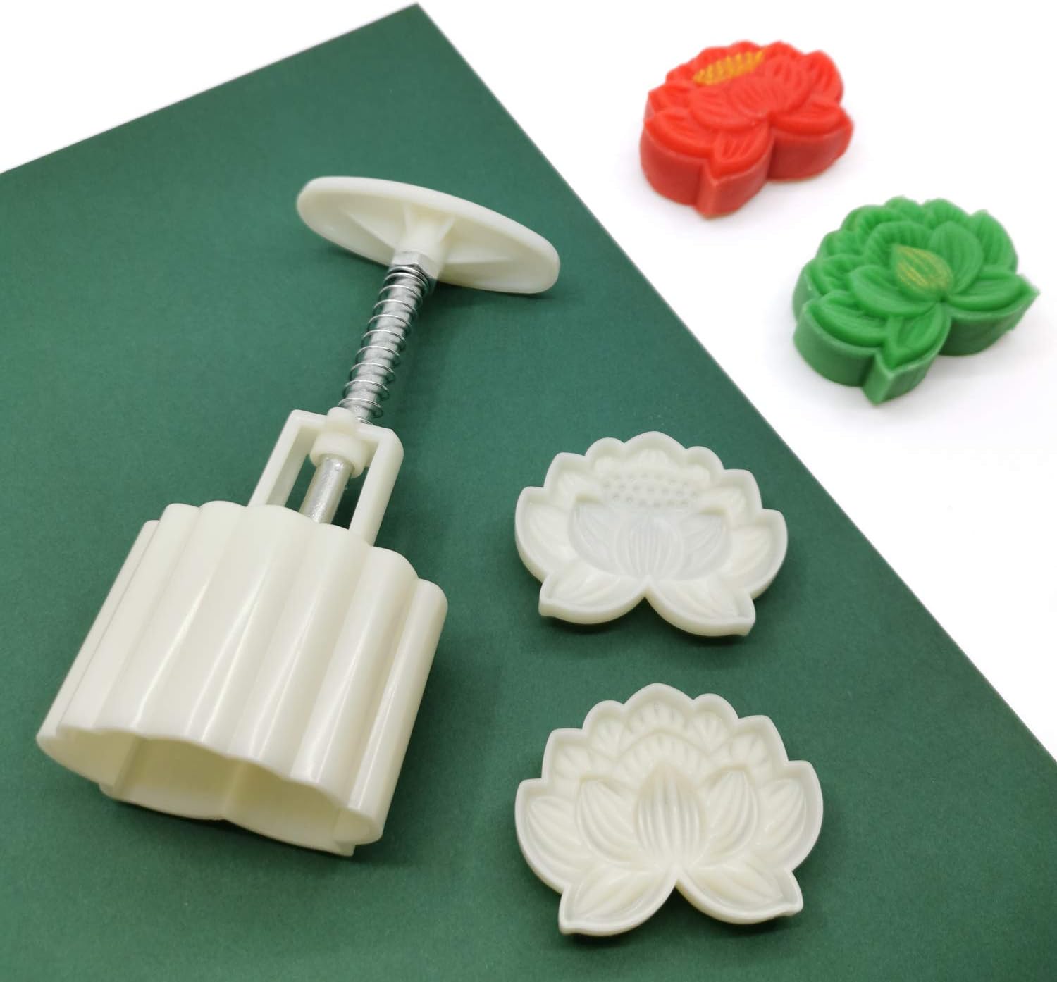 Cookie Stamp Moon Cake Mold Stamps,Cookie Press Mid Autumn Festival DIY Decoration Press Cookie Cutter Mold Round Cookie Biscuit Cutter Set Fondant Cake Decoration (Lotus,Special)