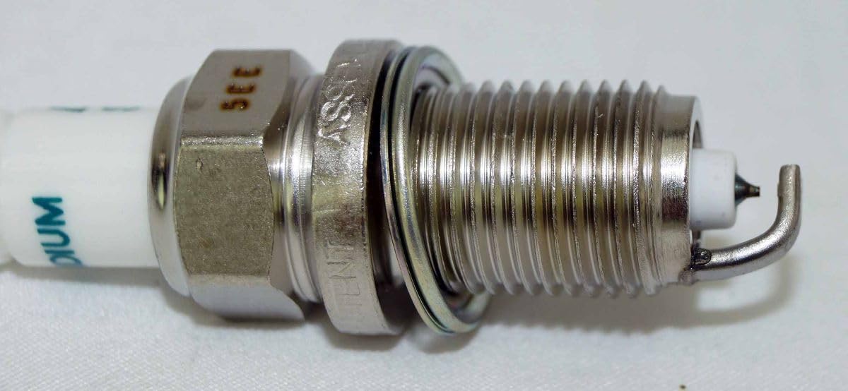 DENSO # 3297 Iridium LONG LIFE Spark Plugs - SK20R11-4 PCS * NEW *