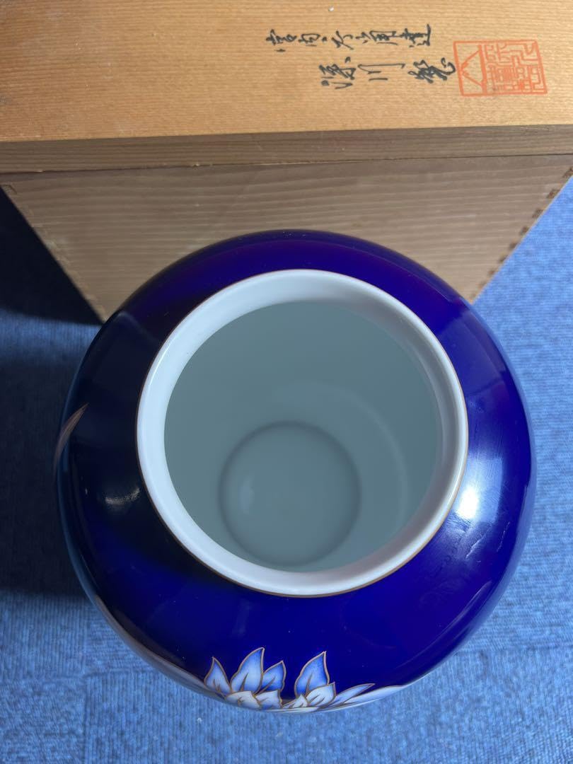 宮内庁御用達 深川製磁 花瓶 あやめ 花菖蒲 水仙 花柄 ボタニカル Amazon.co.jp: 942 宮内庁御用達 深川製磁 花瓶 あやめ 花菖蒲