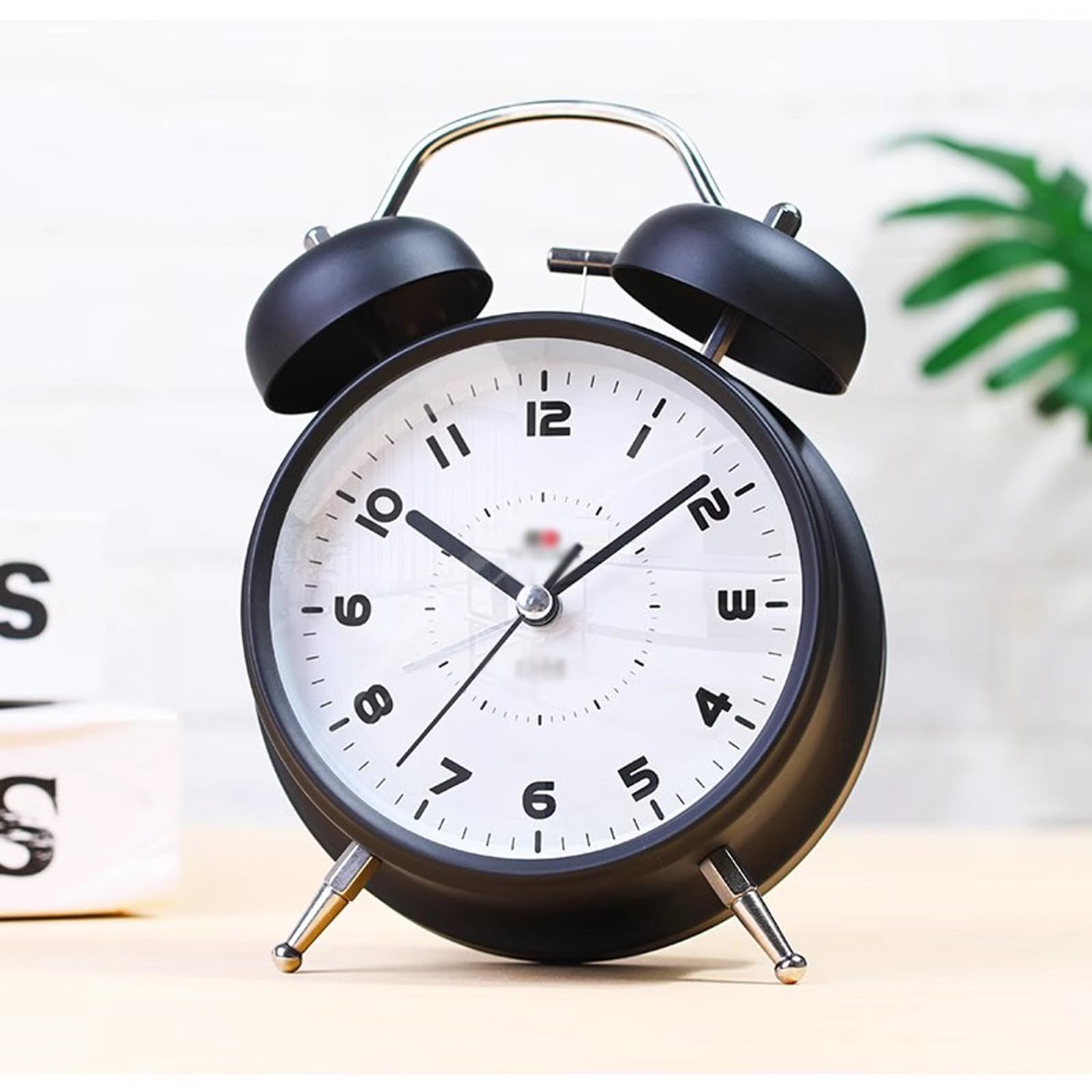 Despertador, Reloj de Escritorio pequeño 4 Pulgadas con luz Nocturna y Alarma(Black)