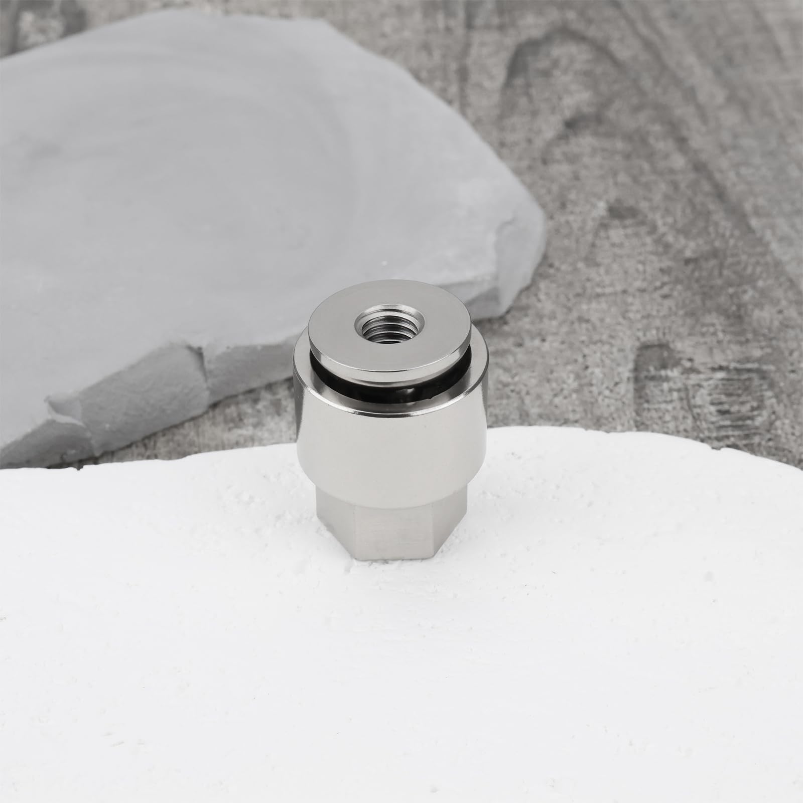 1 Kit di Dadi Antifurto M8 4 Fori in Acciaio Inox per Portabici da Tetto Tenda Sistema Solare(4 Dadi 1 Lucchetto) Argento