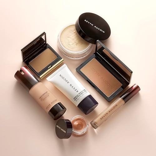 Miniatura 7 de Kevyn Aucoin The Neo-Bronzer, Sundown Deep paleta de maquillaje 3 en 1. Resaltador, rubor y bronceador en un compacto de maquillaje degradado suave.